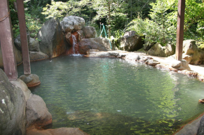 奥飛騨温泉郷のひとつ「平湯温泉」で日帰り入浴