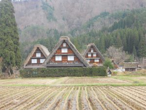 高山を拠点に観光を楽しむ親孝行旅